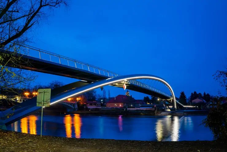 Nová lávka pro pěší a cyklisty v Nymburku (Stavba roku 2022)